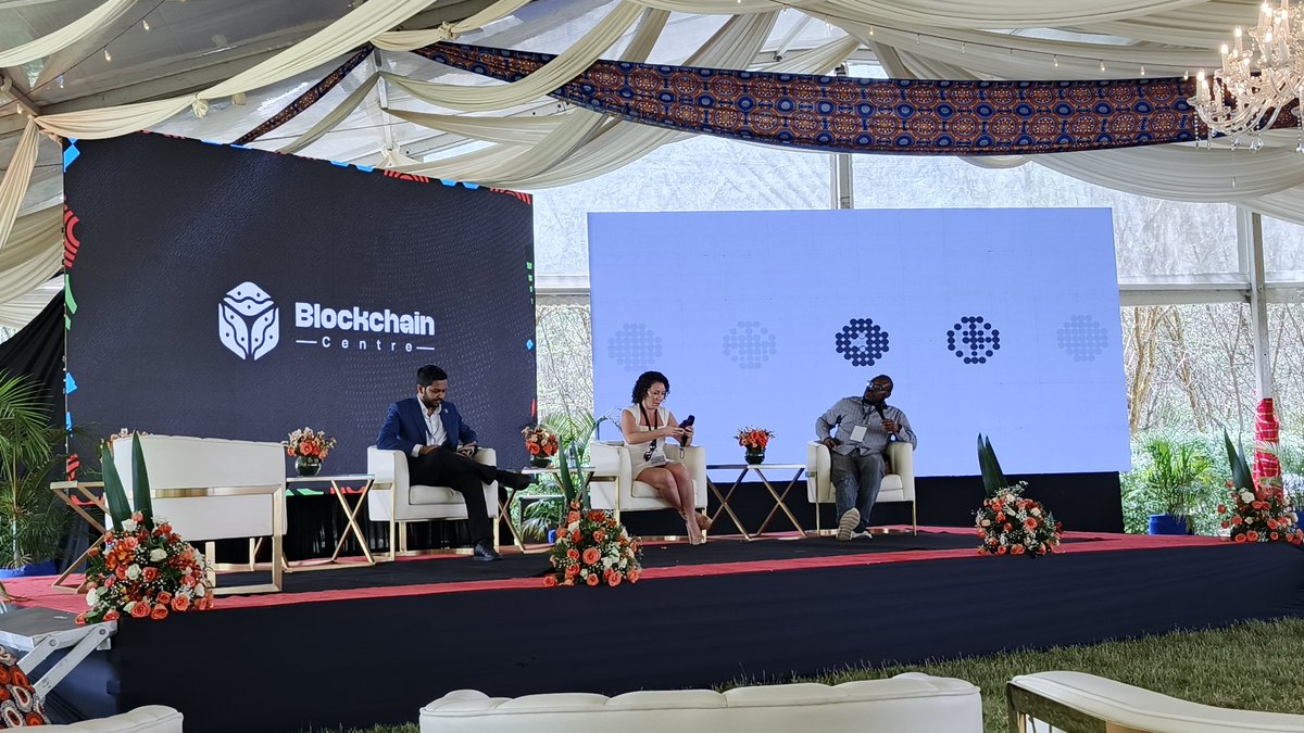 Karianjahi🔺️ tweet media