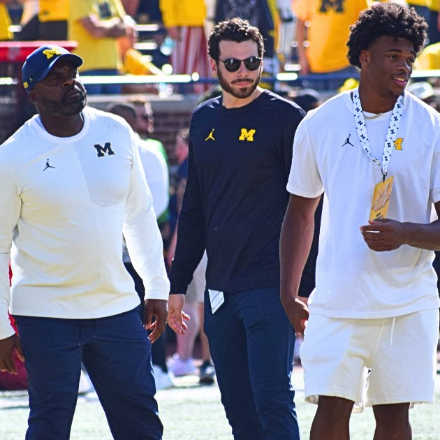 chris_hummer's tweet photo. San Diego State is hiring Michigan Director of Recruiting Sam Popper as its Associate General Manager, a source tells @mzenitz and I for @CBSSports. 

He was a @247Sports 30Under30 selection in 2025. https://t.co/1SQC5KLBxV