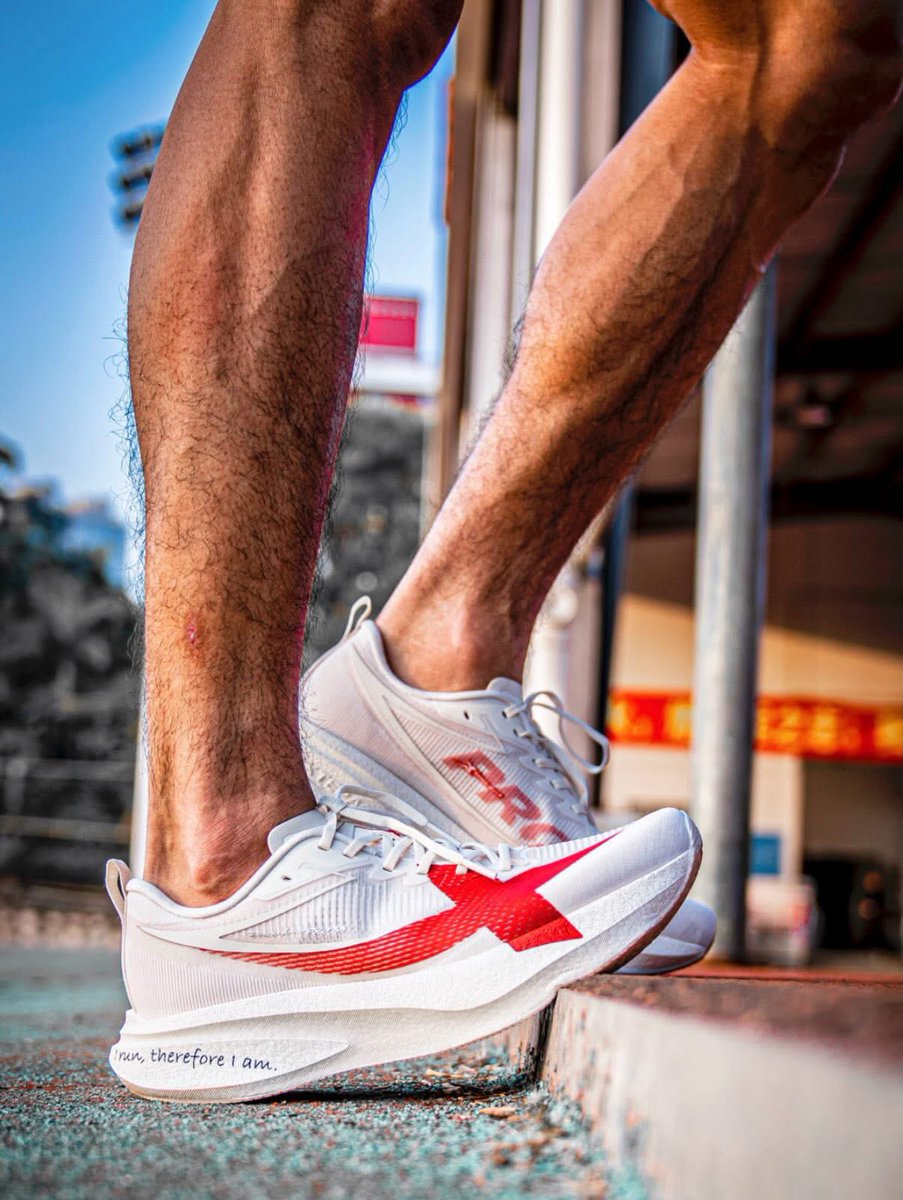 helloshoes1's tweet image. （Men &amp;amp; Women）Xtep 2000km 5.0 Pro Running Shoes - CNY
❤️❤️We sell worldwide with free shipping: antosports.com/collections/xt…
.
.
.
#xtep 
#xtep2000km 
#cny 
#xtep2000km5pro 
#xteprunningshoes