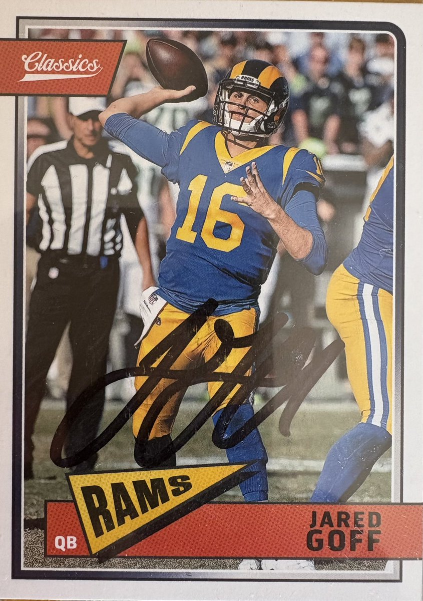 StarrsCards's tweet image. My 700th TTM auto!  🎉🎉🎉 Lions QB @JaredGoff16 signed my card in 1,668 days. My second longest return and my first Classics Collection addition since Case Keenum in 2024! #TTMAutographs #TTMSuccess #GoBucks @cnterfield11 @PokeyTheBrave @IbreakCards @OhNoonan @budgetcollect