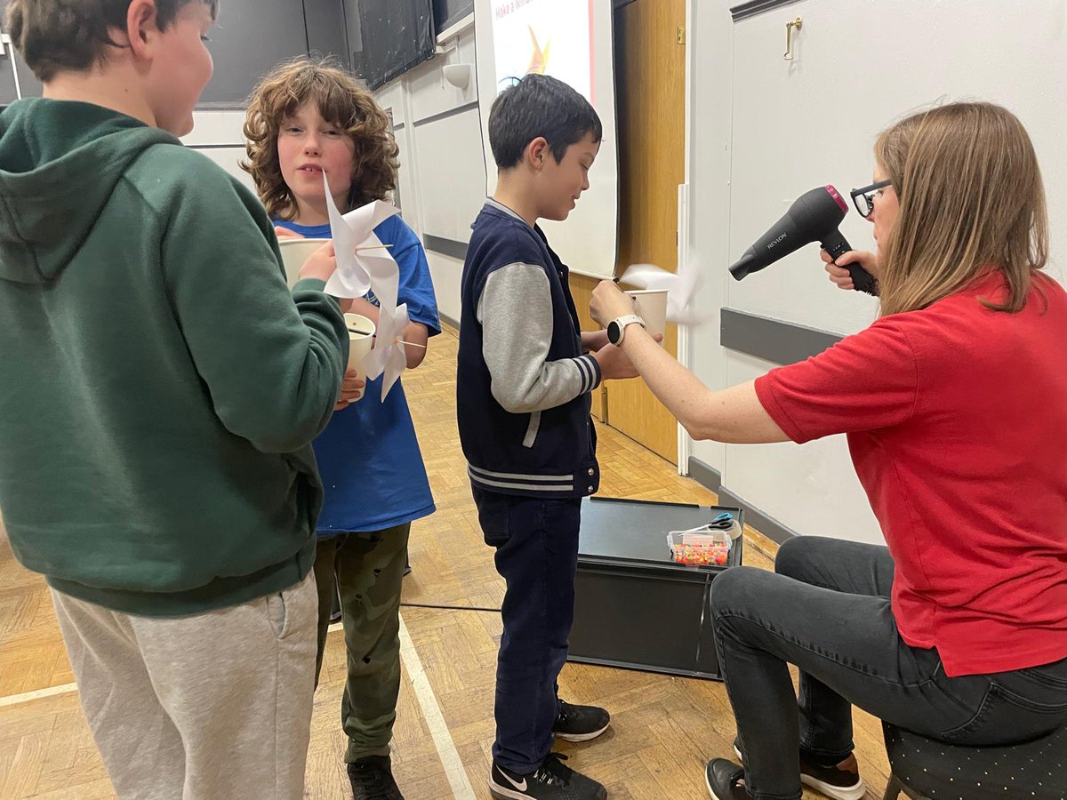 BLOODHOUND_Edu's tweet image. Wonderful #inclusive day supported by @ActiveImpactCEO @InclusionGlos @GlosCC engaging young people as part of #OfCourseWeCan programmes