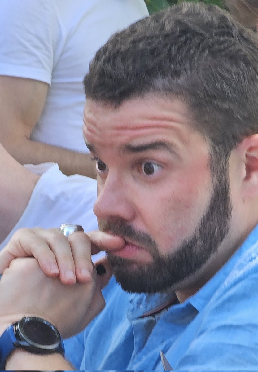 J'ai une formation sur la santé et la sécurité au travail pendant cinq jours en tant que représentant du personnel. Je vous raconte pas la charge mentale alors que nous venons de terminer le deuxième jour.