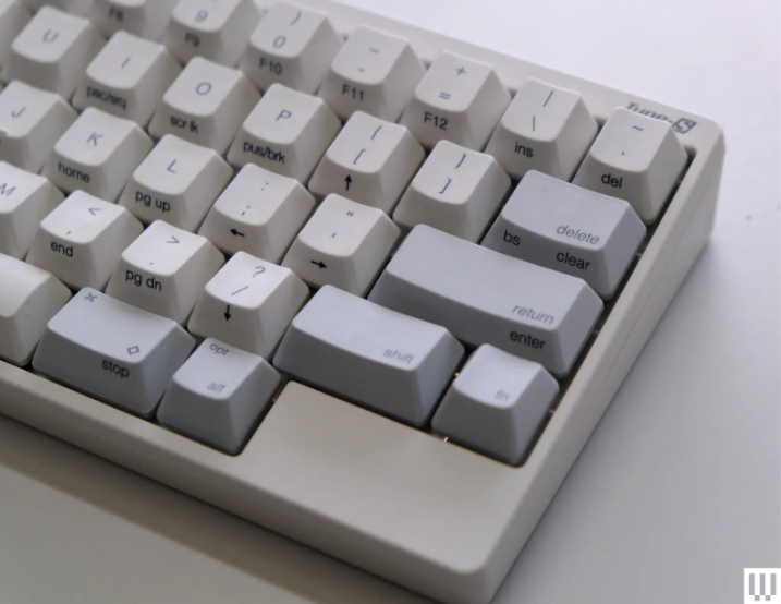 Happy Hacking Keyboard US tweet media