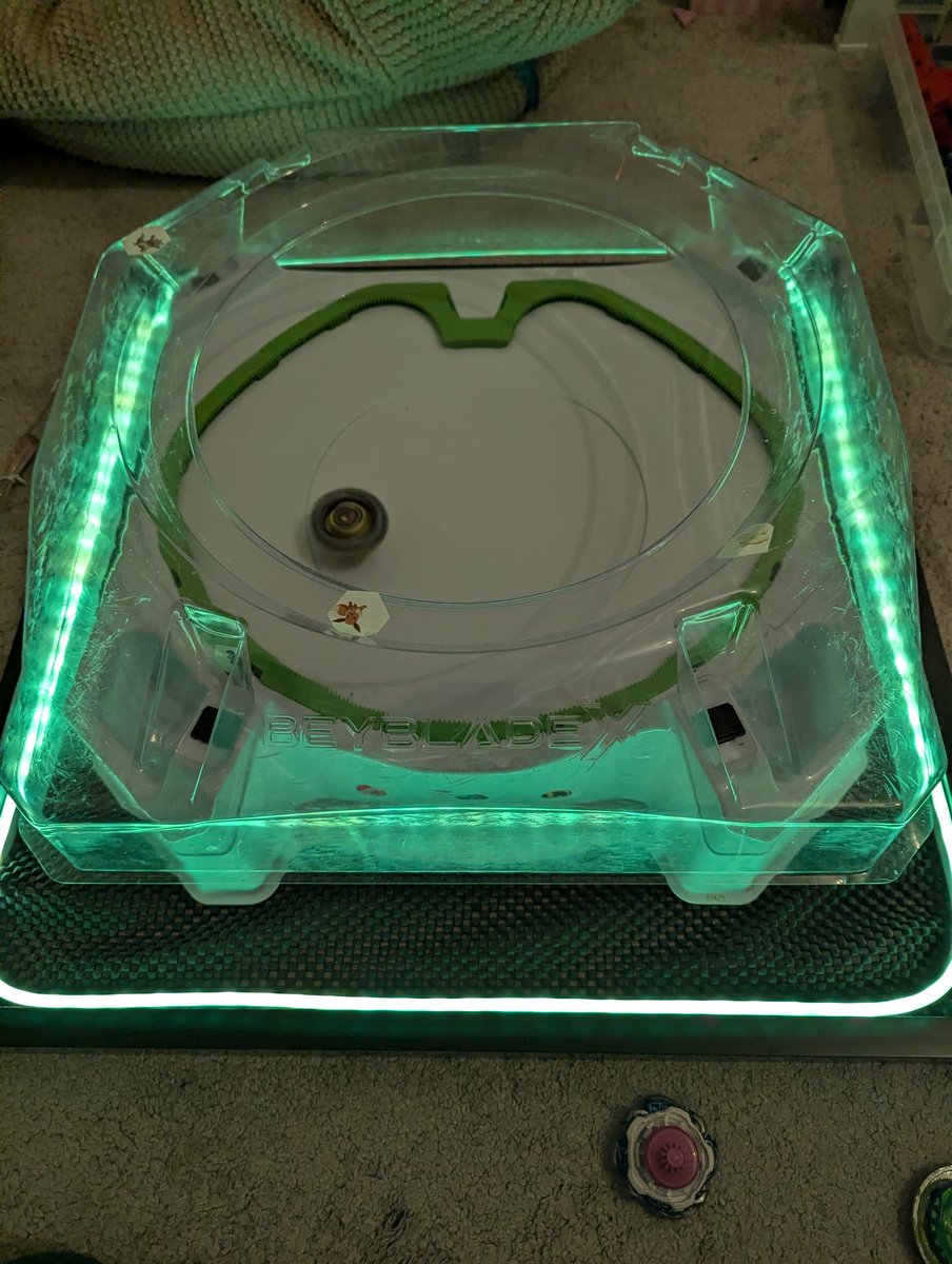 Kenny8bit tweet media