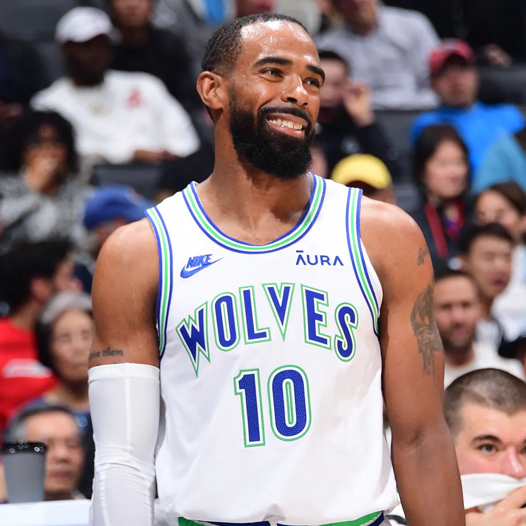 Wolves Lead tweet media