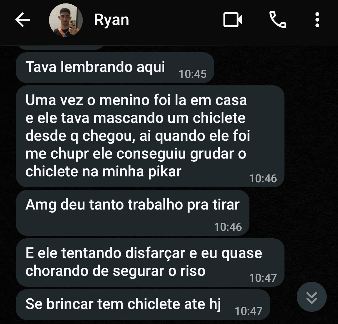 aosdeke's tweet image. imagine receber uma mamada e de brinde ganhar um chiclete no pau????