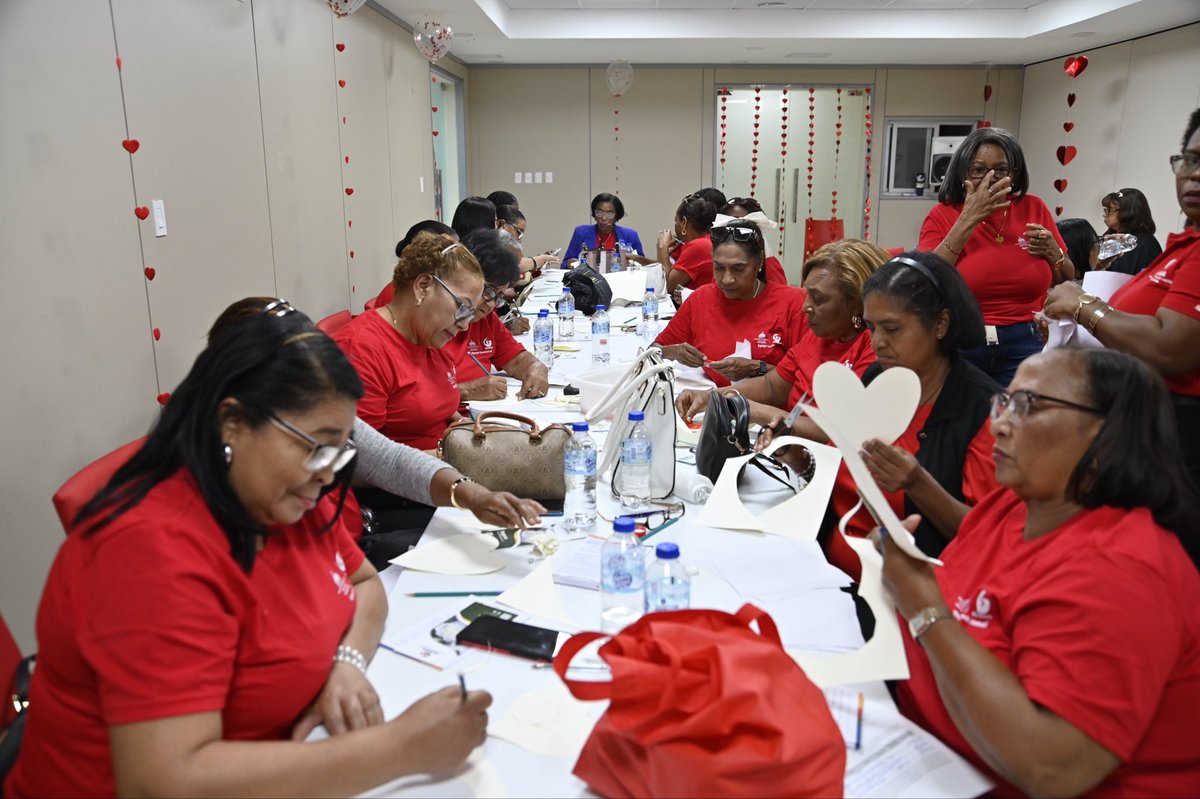 Instituto Nacional de Bienestar Magisterial tweet media