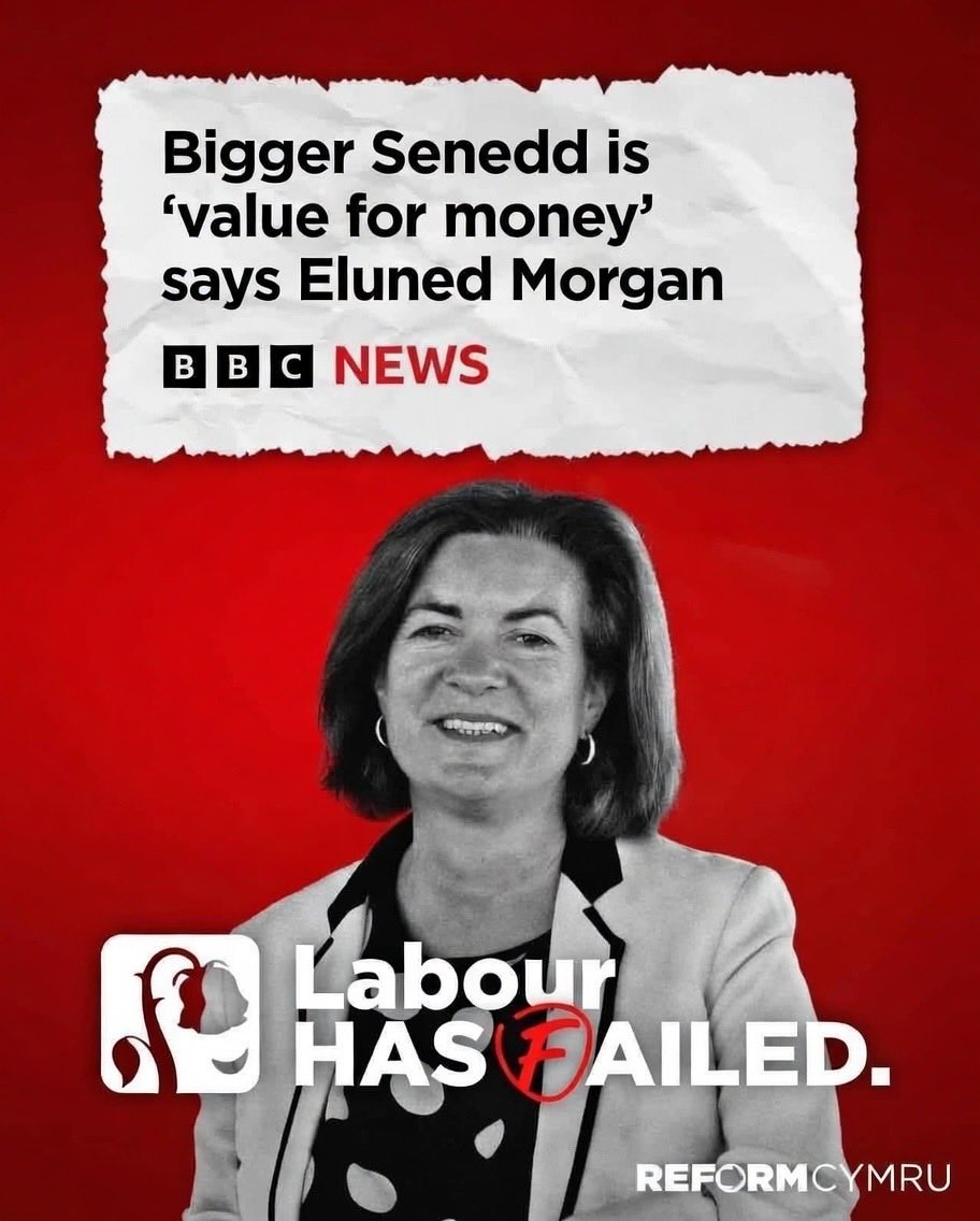 Llŷr Powell tweet media