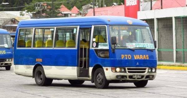 Nadie que realmente conoce el transporte regional puede decir que los minibuses son efectivos. De hecho son tantos los tacos y tan pocas las zonas que recorren con horarios cortos que a lo único a lo que contribuyen es a que las persones terminen optando por comprarse un auto