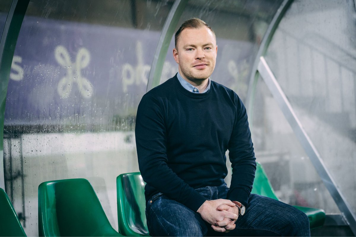 Blue Tinted Glasses tweet media