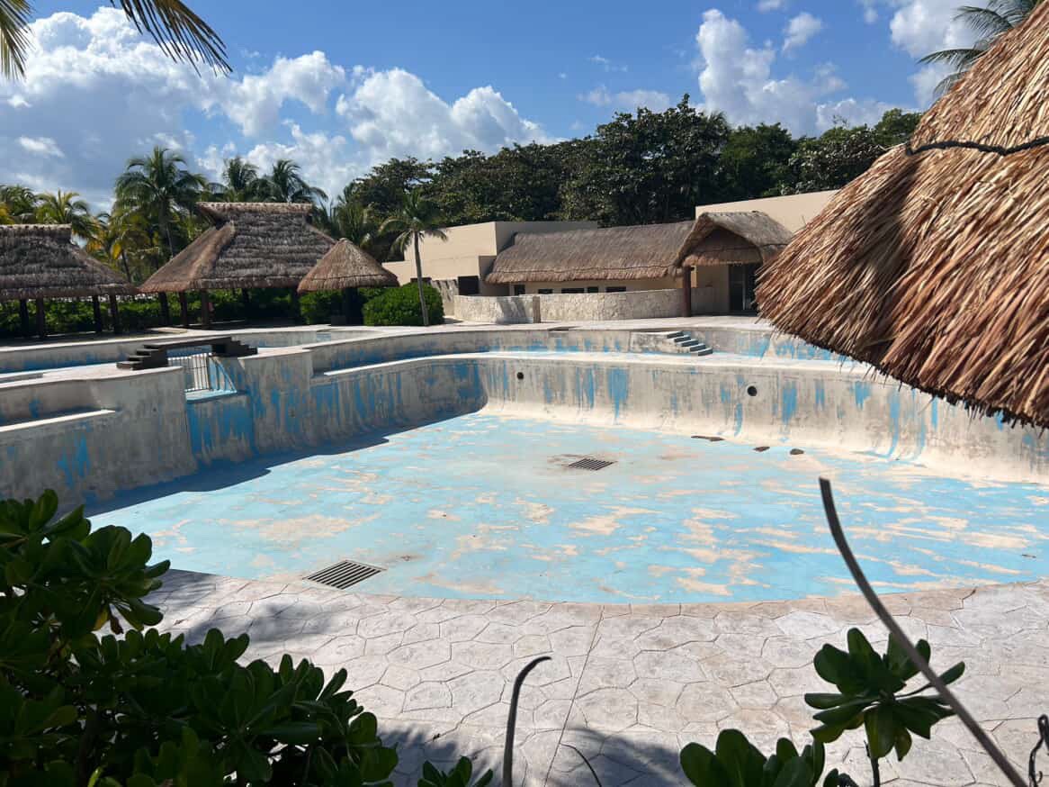 The most beautiful dolphin tanks are empty ones. Was a pleasure shutting down the cruel dolphinarium at Hotel Barcelo, Riviera Maya. Never again!