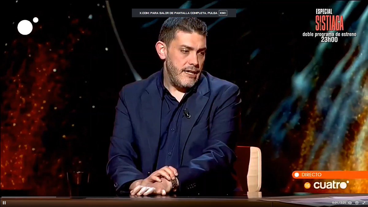 Este ser de luz lleva años y años anunciando la inminente caida del gobierno .  De momento sólo anuncios en la sede de la fabricacion de  basura.