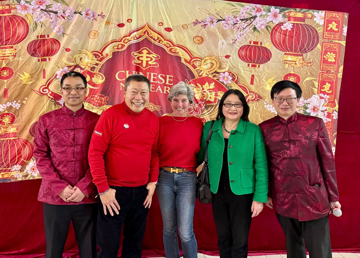 Tooker4CTComp's tweet photo. Great celebrating the Lunar New Year with CAHAI!

The Year of the Horse is about energy and progress, principles I’m applying to my run for CT State Comptroller. I’m committed to the transparent, accountable leadership our residents and businesses deserve. Prosperity to all! https://t.co/iN0pXf6Xdb