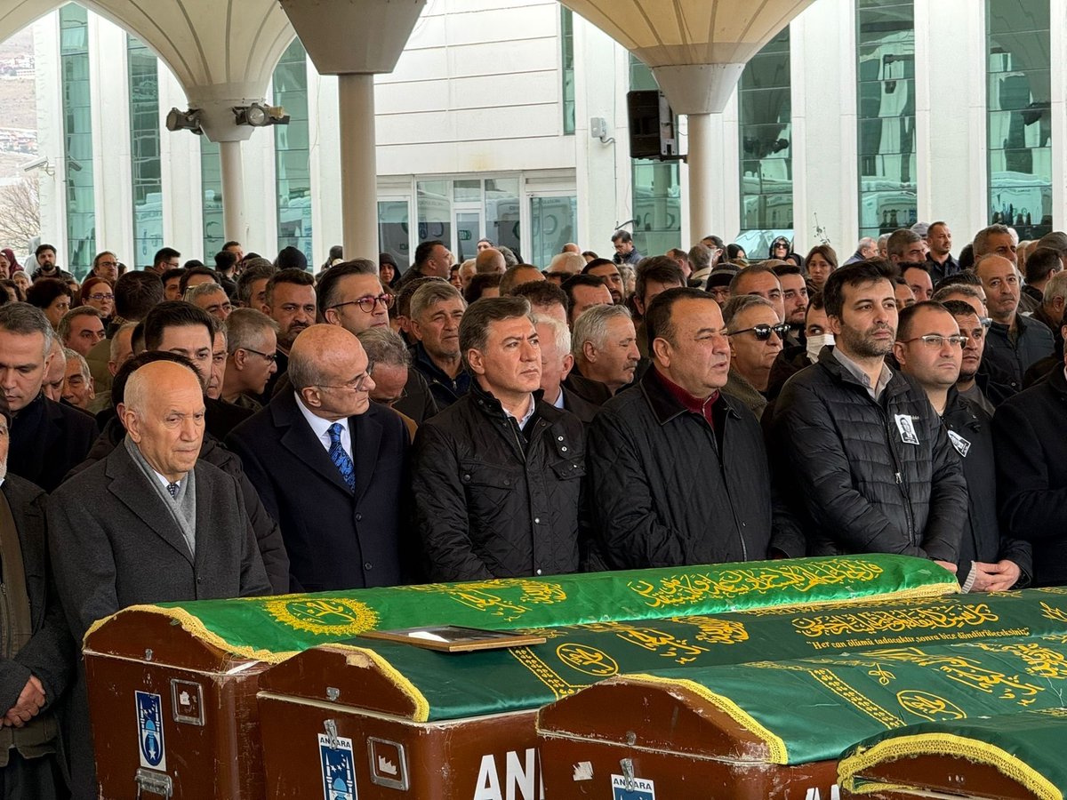 Murat Emir tweet media