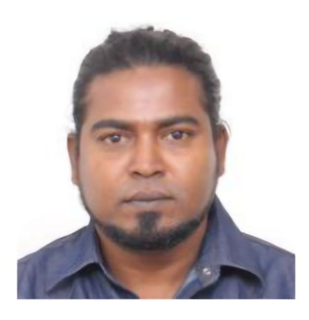 HKurusee's tweet photo. 🚨Scammer Alert

Abdul Hameed Moosa (Feyrumaage, Lh. Kurendhoo) (left) and Mohamed Hassan (Maajehjige, N. Maalhendhoo) are scammers.

He tells people he has millions of dollars stuck overseas (usually claiming it’s in Thailand) and says he needs help to release the money. He then promises the victim a 5–10% share if they assist but the entire story is fake and the real goal is to trick people into sending him money.

He is working with Mohamed Hassan (Maajehjige, N. Maalhendhoo), who has a known history of financial crimes and is currently living in Cambodia. He left Maldives during the early COVID period, leaving his Maldivian wife behind.

This duo has already scammed over 1 million MVR from multiple victims and they may still be targeting more people using the same tactics.

Warn your family and friends. Do not engage with them or send any money.