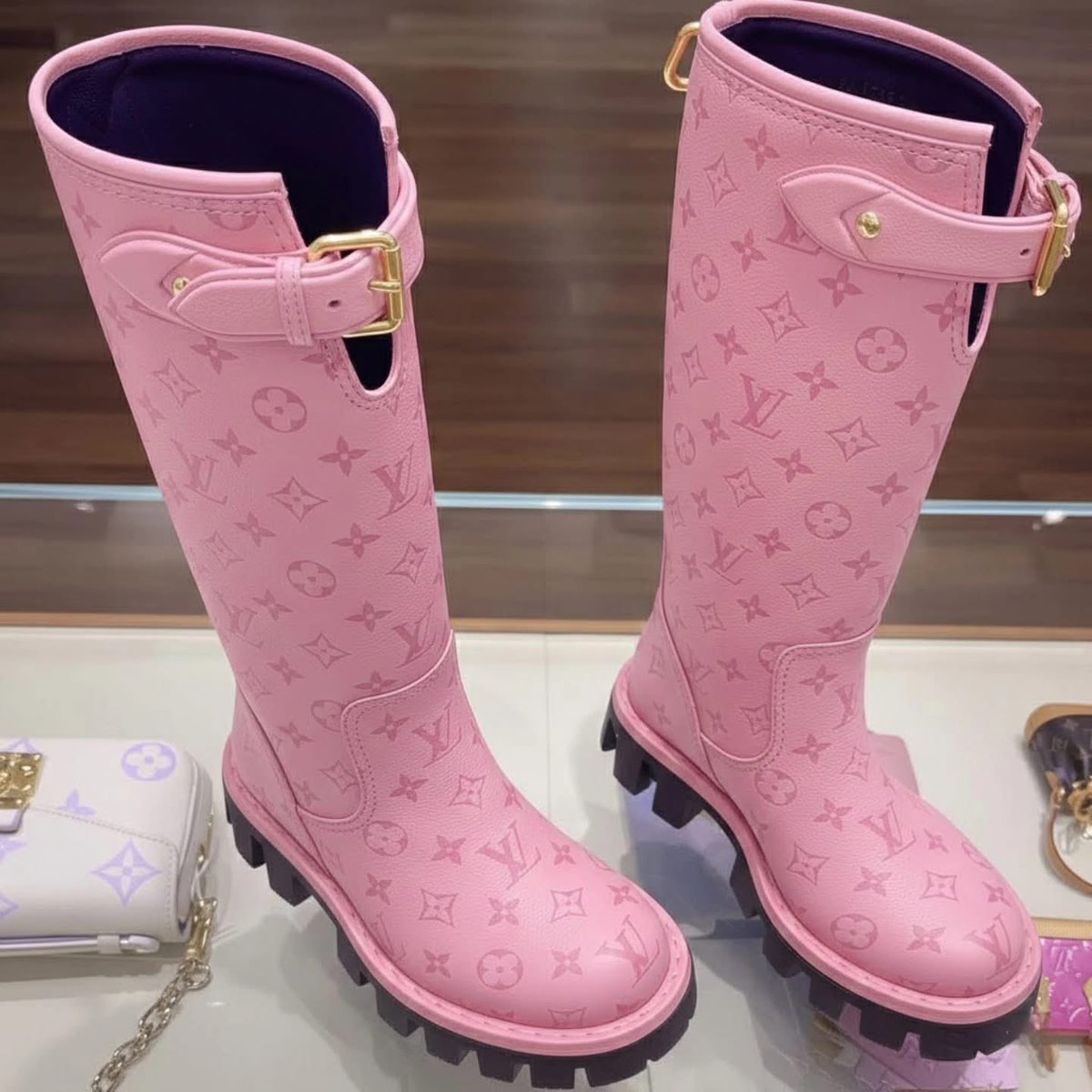 Beauty ✨ (@outfit_luxy) on Twitter photo 