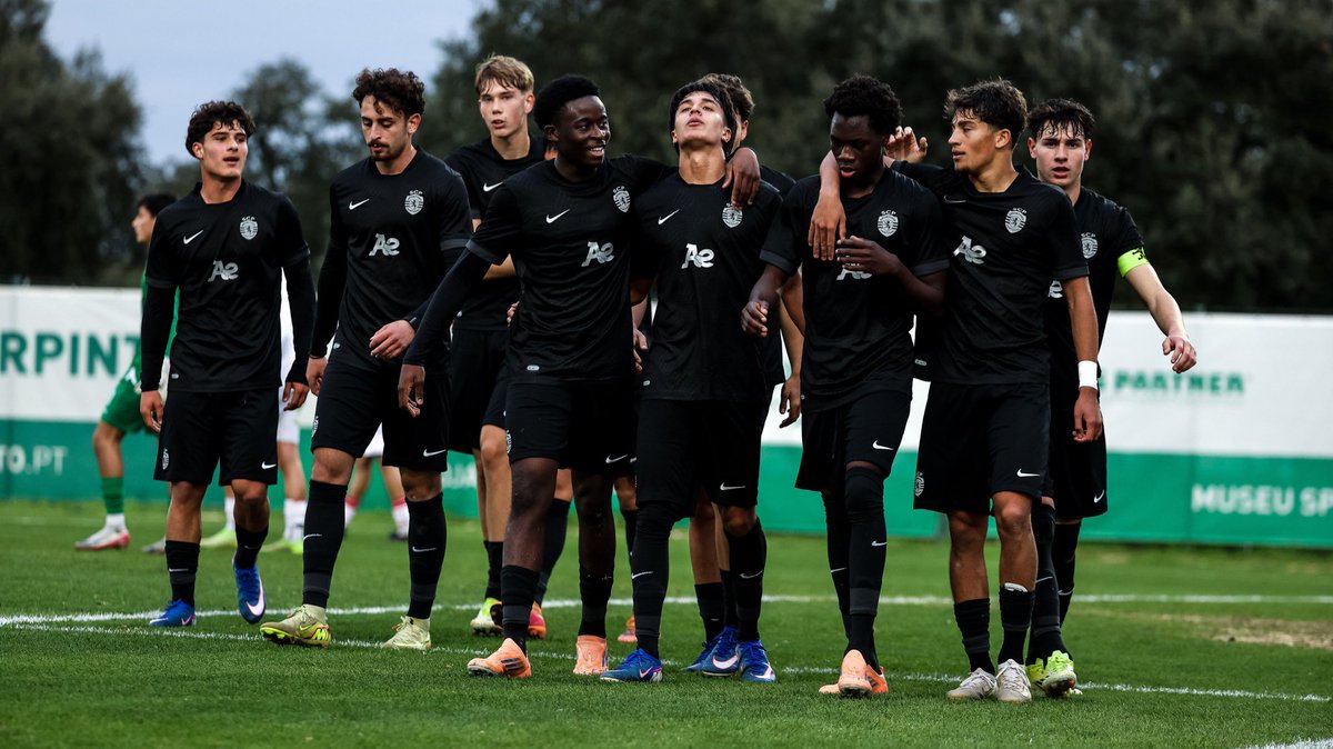 SportingCP's tweet photo. ➕3️⃣ #JunioresSCP #SCPUDL https://t.co/gWlTeeo0mA
