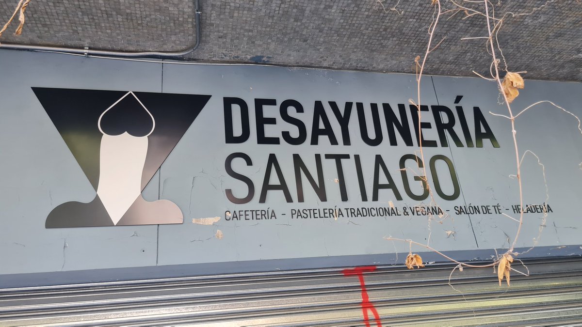 elfalconiano's tweet photo. Desayunería https://t.co/3QAtbmAdlb