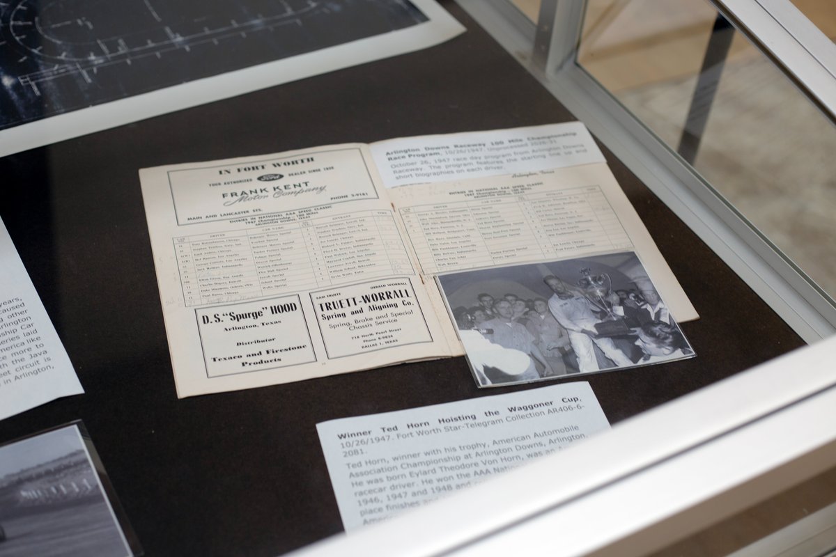 UTA Libraries tweet media