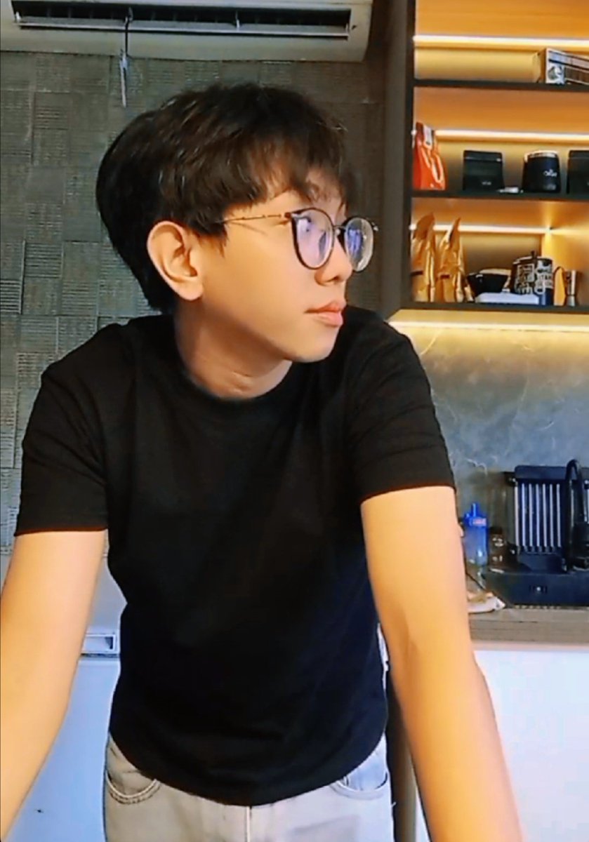 ayamgorengtepung tweet media