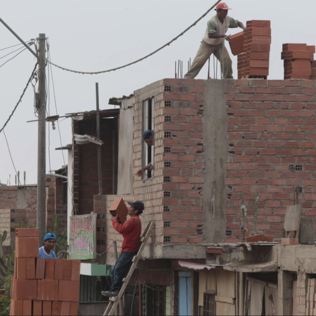 #InfoAnuvac "Autoconstrucción de vivienda puede tardar hasta 20 años y presentar sobrecostos de 30%", 
Publicó <a href="/eleconomista/">El Economista</a> 
n9.cl/o8pxs