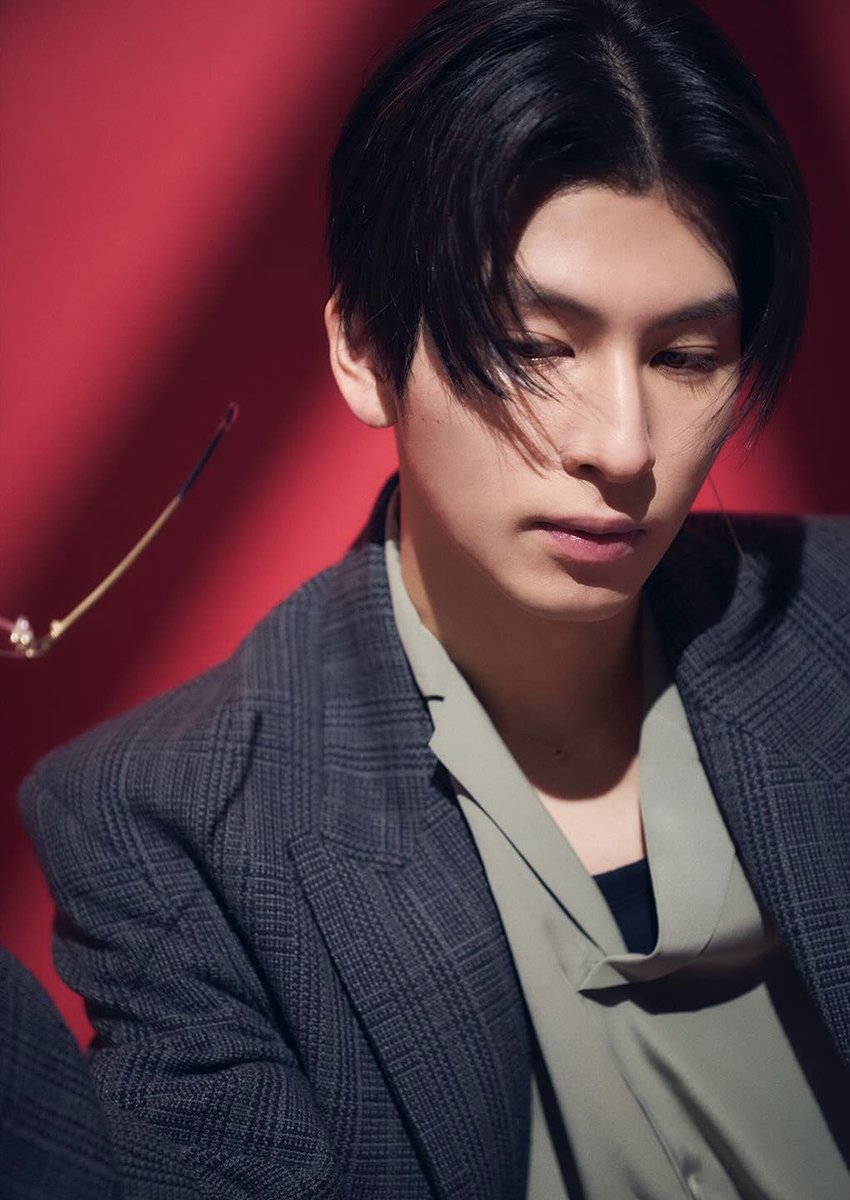 RT @mako729zz: サンデー毎日 2026年3/1号 #長谷川慎 表紙&巻頭