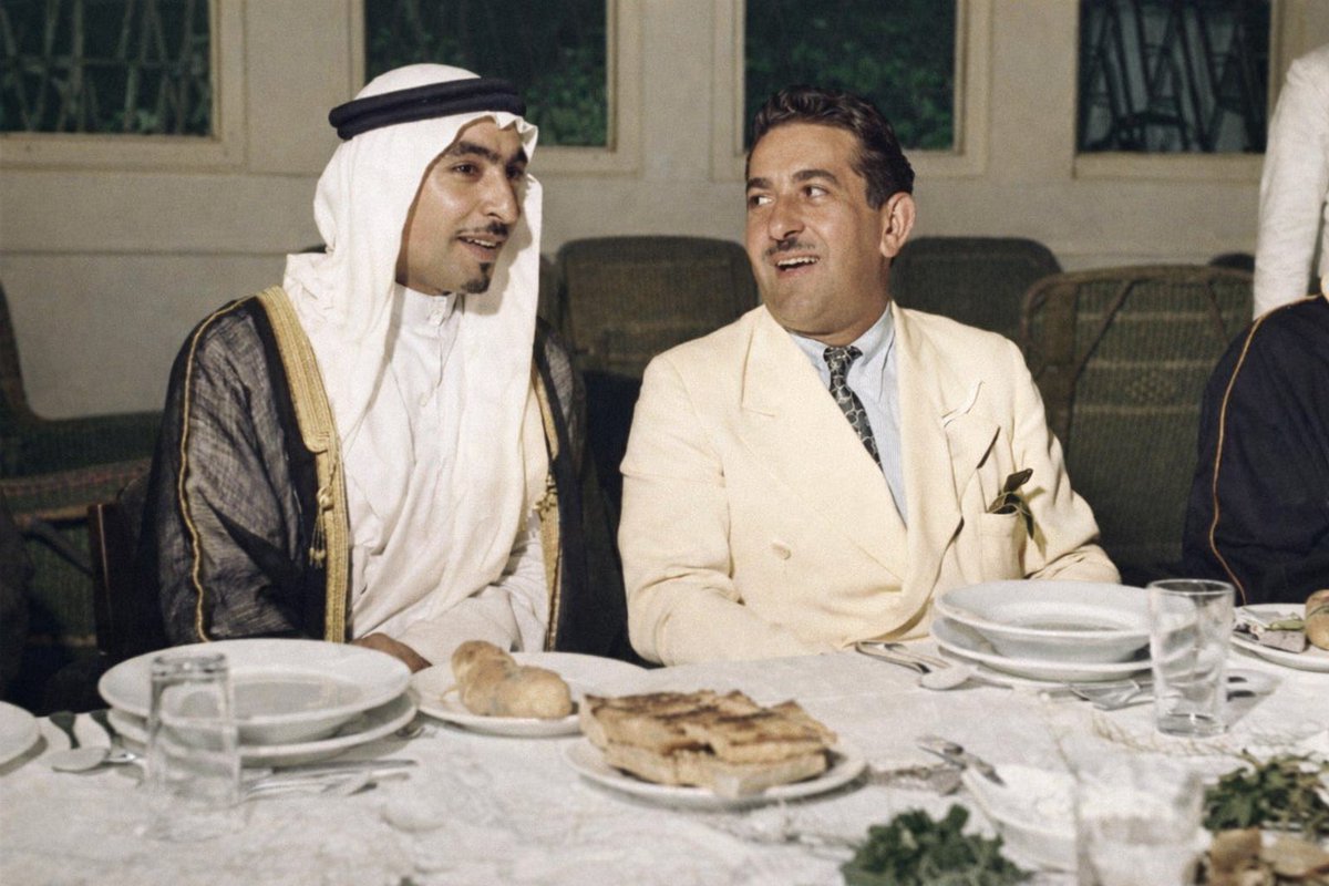 syriaura's tweet photo. صورة تجمع الشيخ فواز الشعلان وحسن الأطرش، الذي تولّى لاحقًا منصب وزير الدفاع في سوريا، خلال مأدبة عشاء سنة 1934. https://t.co/oovt8e0b0v