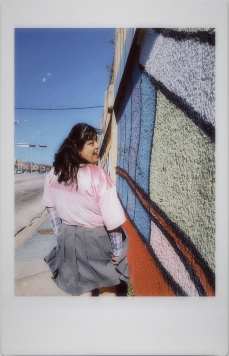 notyourkkslider's tweet image. ✈️ to Dallas for #EverlastTour and 📸w/Gehlee! An amazing and unforgettable experience, she said “I recognize this outfit!” While smiling warmly! 💕 My outfit was inspired by her #swicy outfit but a plus size version so not exactly the same!🙈#UNISinUSA #gehlee #UNIS