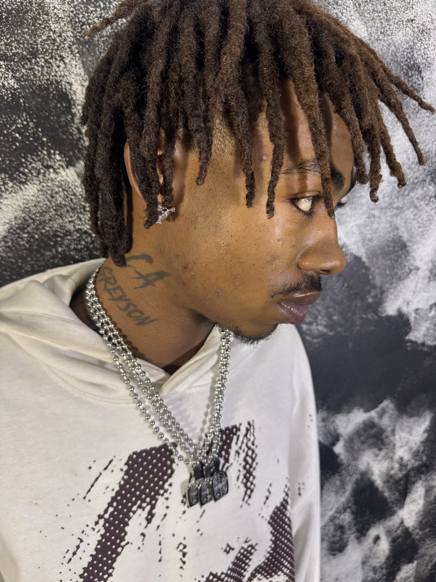 i made a chain n some denim