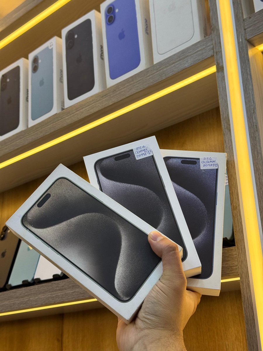 𝙉 𝙜 𝙤 𝙣 𝙞 𝙙 𝙯 𝙖 𝙨 𝙝 𝙚 tweet media