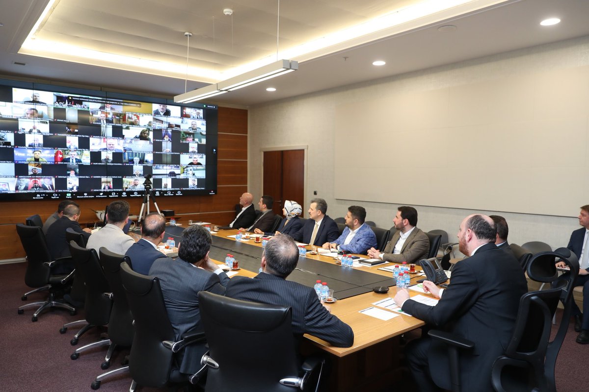 mchtylmz's tweet image. Teşkilat Başkanımız Sn. @abuyukgumus'ün riyasetinde 3 kademe İl Başkanlarımız, İl Teşkilat Başkanlarımız ve 3 kademe İlçe Başkanlarımız ile İstişare ve Değerlendirme Toplantımızı gerçekleştirdik.