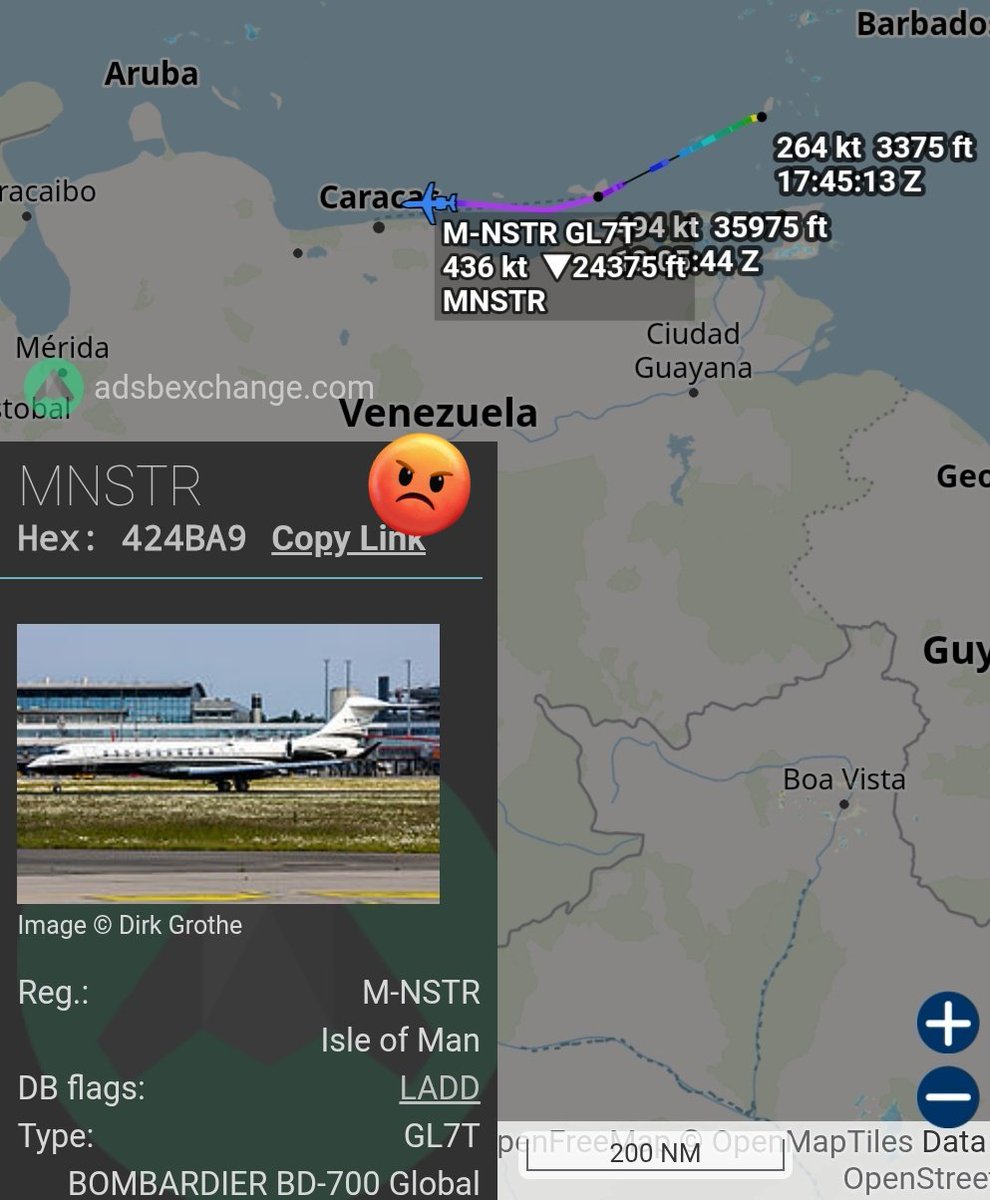 Arr3ch0's tweet image. Descendiendo ahora en Maiquetía el M-NSTR de Naguib Sawiris, billonario Egipcio dueño del resort de lujo Silversands en Grenada y presidente de Orascom TNT Investment. Procedente de Grenada. Ayer llegó de Las Vegas. Ya había venido antes, en Marzo de 2024 lo compartí.