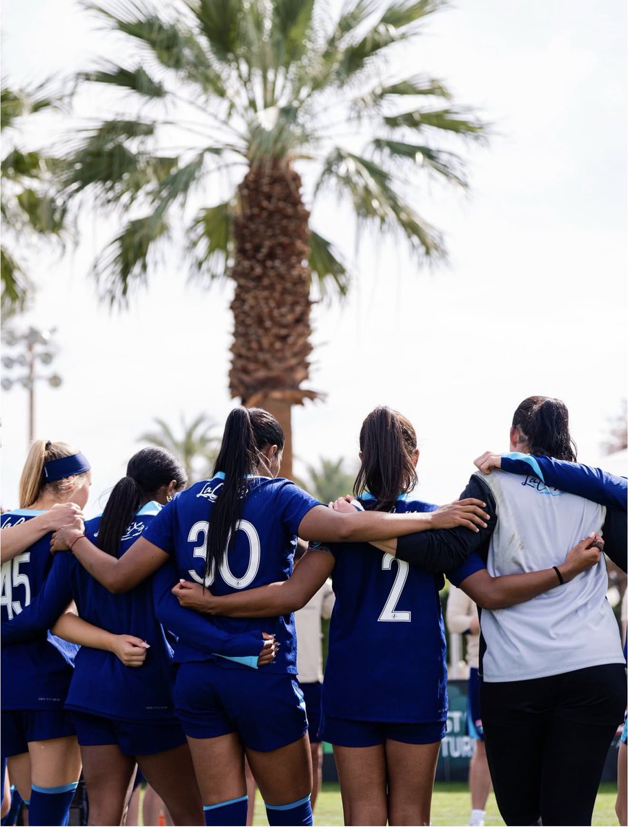 AddyDean04's tweet photo. Thank you @sandiegowavefc for this amazing opportunity! Also, a big thanks to all of the coaches that made this possible and the amazing players and fans that made it memorable! 💙🩷🌊
@coachella_inv 
@NWSL 
@GatorsSoccer 
@SurfSoccerClub 
@TopDrawerSoccer 
@ImYouthSoccer 
@TheSoccerWire 
@PrepSoccerCA 

#blessed #sandiegowave #coachellavalleyinvitational #nwsl #nikefutbol #nike