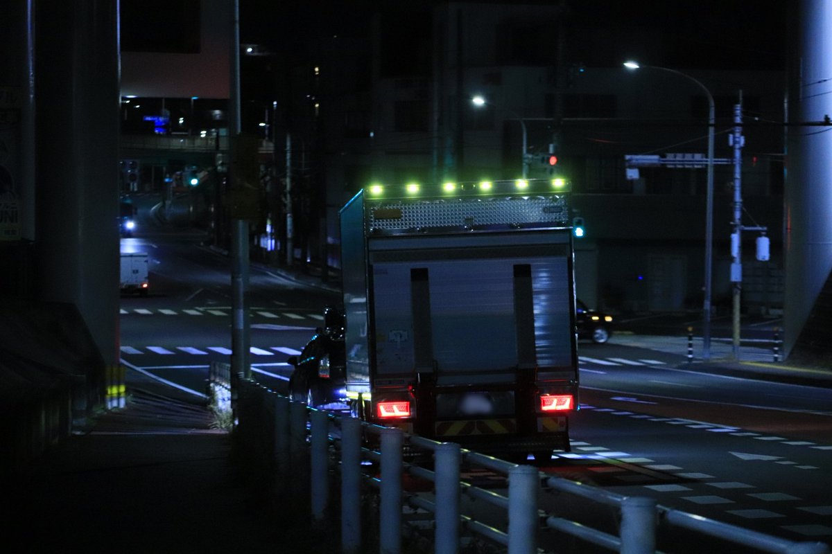 ishibashiExpres's tweet photo. 久しぶりにスラッパ感謝です✨  
 #仕事車  #デコトラ  #アーカイブ穴川トラックス https://t.co/YPgNmYnJ6V