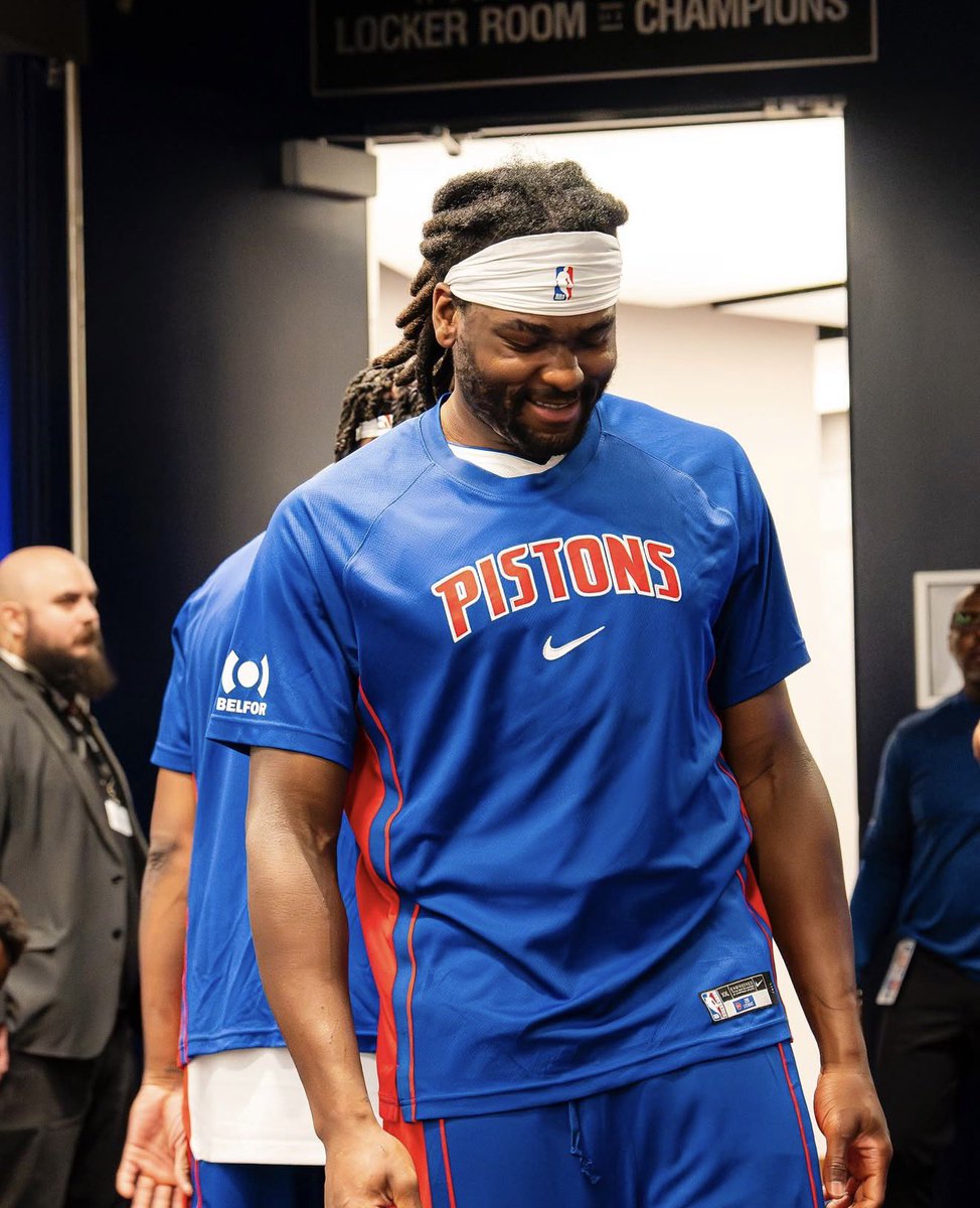 Isaiah Stewart APPRECIATION POST

- 10.0 PPG
- 5.1 REB
- 54%/32%/76%
- 1.7 BPG (6th in NBA)
- 42.7% FG% allowed at the rim (BEST in NBA)

BEEF STEW EMBODIES DETROIT BASKETBALL