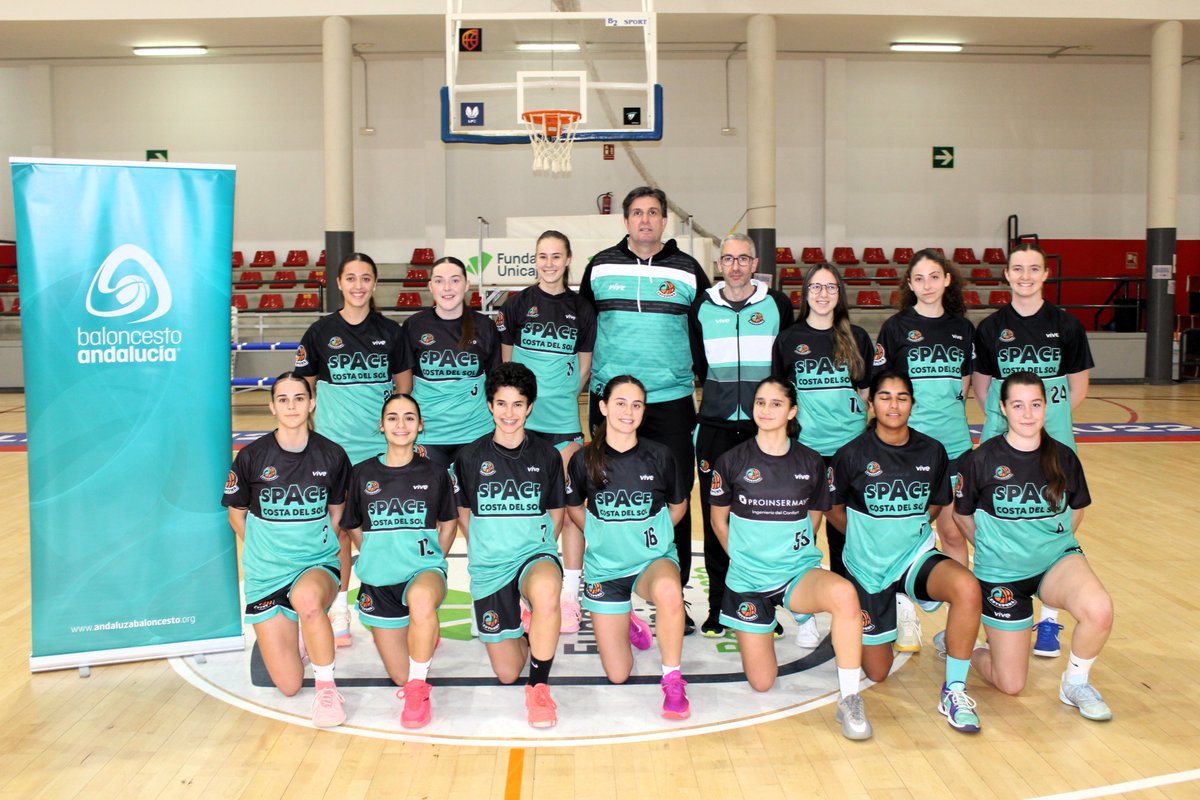 FAB_Malaga's tweet photo. Arranca la gran final júnior femenina entre
@CanteraUnicajaC y Space @CABESTEPONA
📍 Pabellón Blas Infante (@AlhaurinDeporte)
📺Sigue el partido en directo a través del Canal Youtube FAB Málaga:
https://t.co/grNCsatjgn
📲 #AficionFAB https://t.co/zBRWbN1PAP