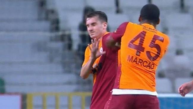 Yunus biraz daha sıçıp okan çıkarmazsa osimhen şundan çekicek yunusa aq #GSvJUVE #yunusakgün