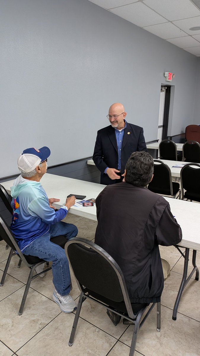 Jon_RosenthalTX's tweet photo. Yesterday, I visited with IBEW members, played loteria in Robstown, and rallied with local Democrats in Corpus Christi. Nueces County is home to tens of thousands of Texans working in the oil and gas industry - and they deserve a Railroad Commissioner who'll meet them where... https://t.co/dobUt7Ye7M