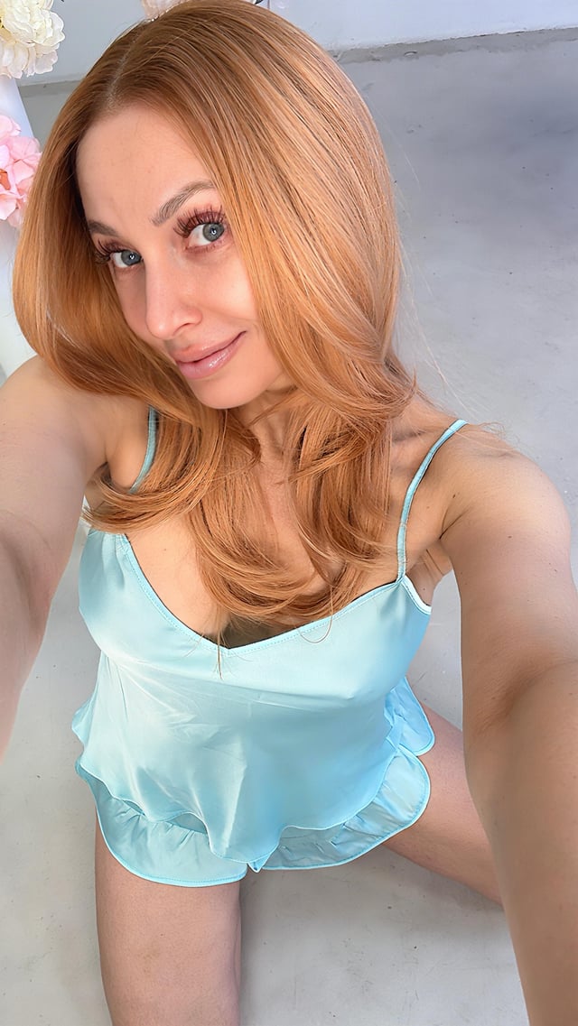 #Liška 🐾 pro všechny #foxoholik (src: #BonjourLaRousse / #reddit)