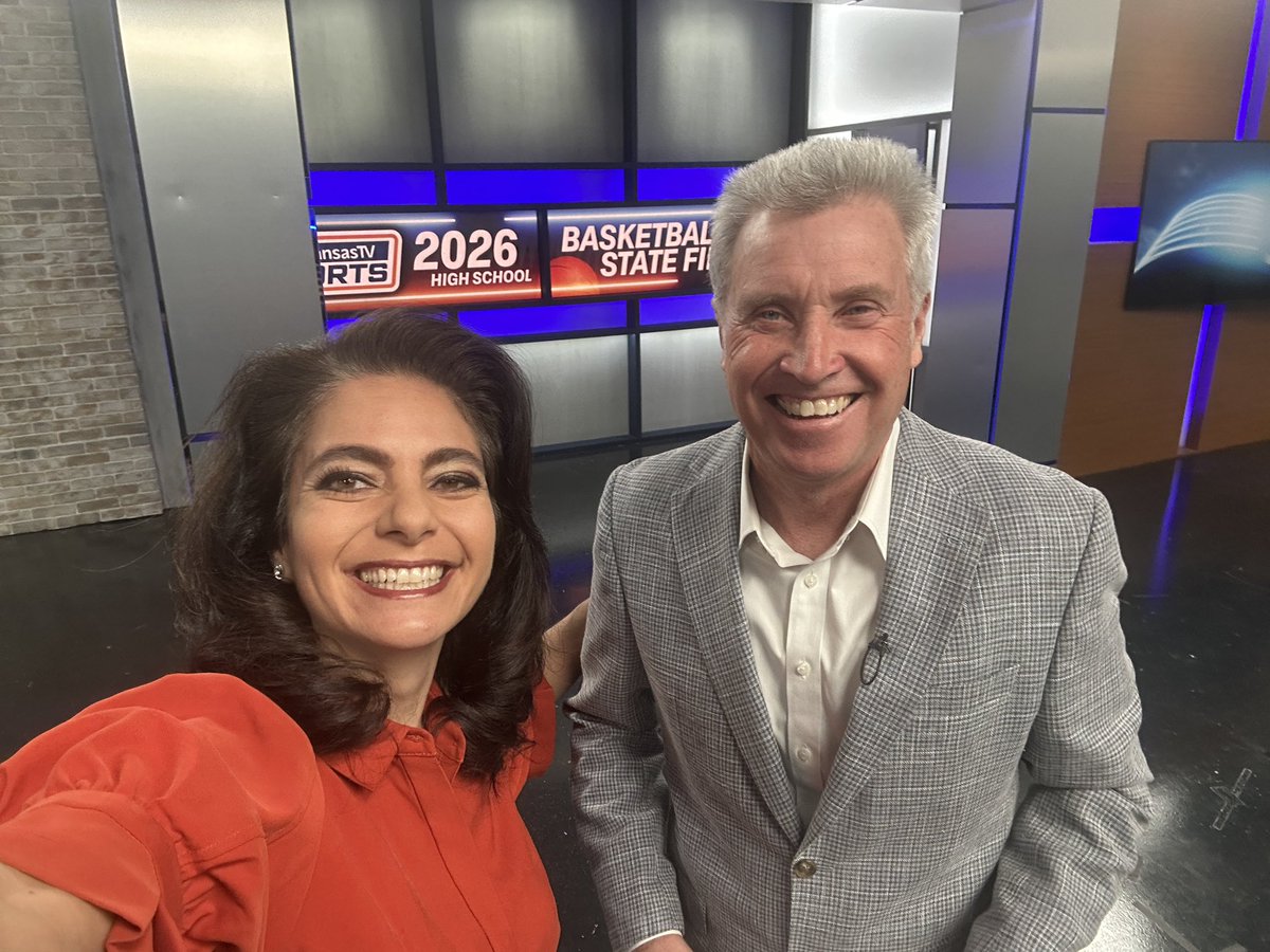 I shared the anchor desk with Sully for 10 years so it was so fun to work with him again today! We’ll be hosting the halftime show during the state basketball championships on Arkansas TV!! 🏀 <a href="/sully7777/">Steve Sullivan</a> <a href="/ArkansasTV_/">Arkansas TV</a>