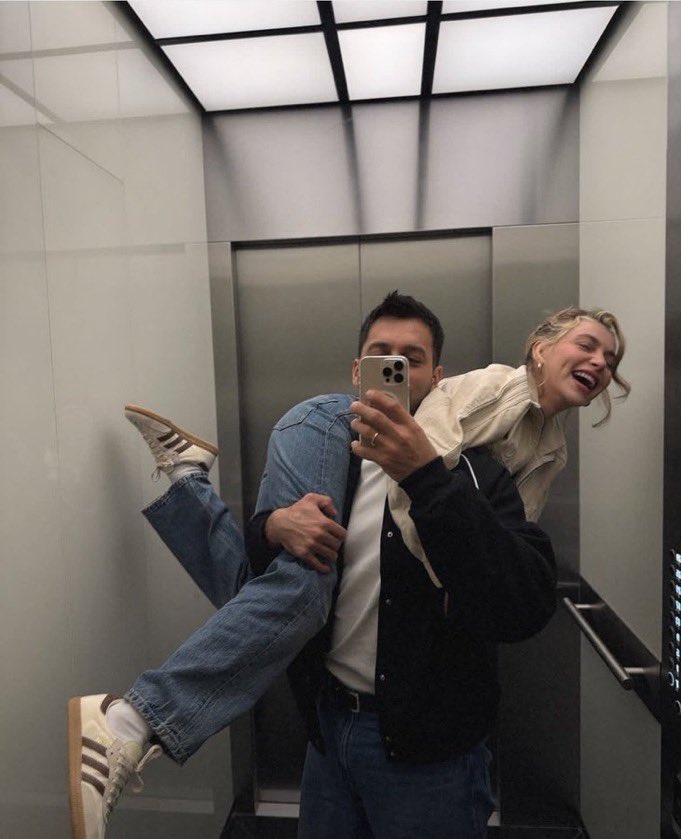 evlenip anne baba da olsanız şöyle EŞŞEK GİBİ SÜREKLİ ÇOCUKLAŞIP EĞLENECEKSİN KARINLA. budur.