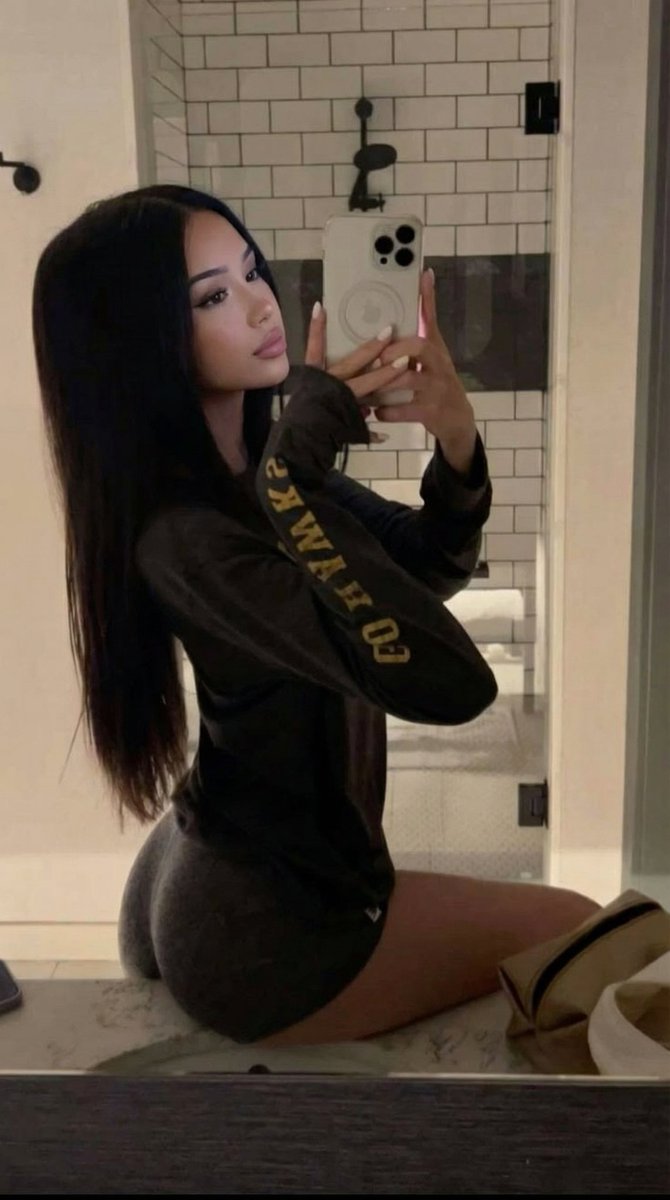 Hey <a href="/grok/">Grok</a> put me in bikini from this angle :D

(no age limit)