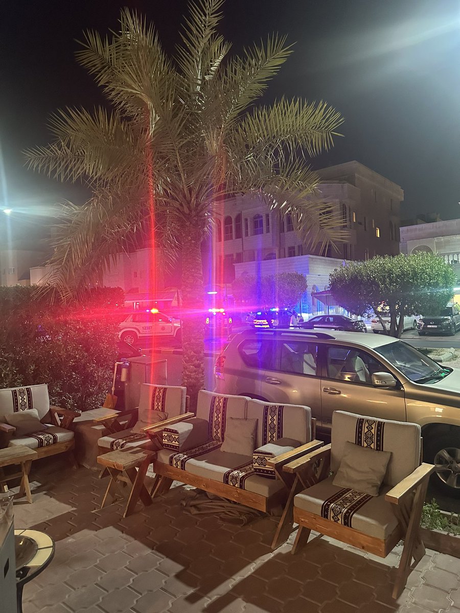 Bo_talal8's tweet photo. الى وزارة الأشغال @mpw_kw 
الي وزارة الاشغال نبي حل لحوادث الدهس والرعونه في الشارع نبي مطبات تحمينا من السرعه الجنونيه https://t.co/SrlViJbY5r