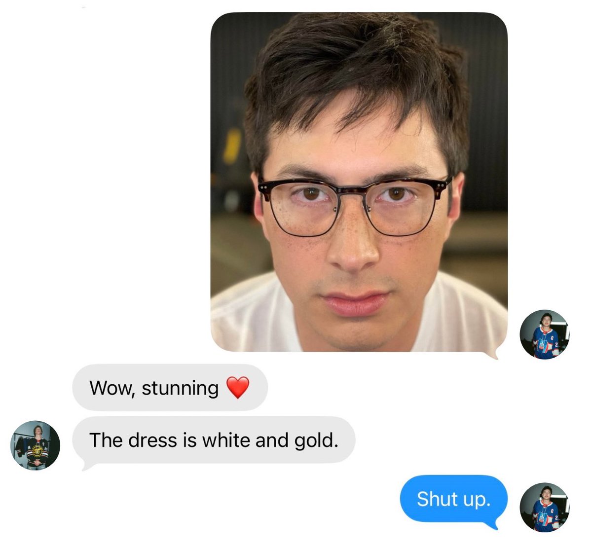 #smau what color is the dress?