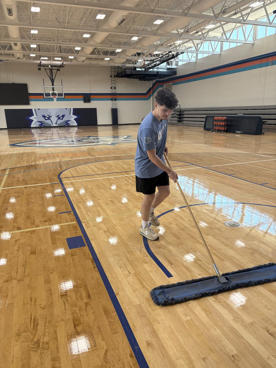 Lucas Hunter tweet media