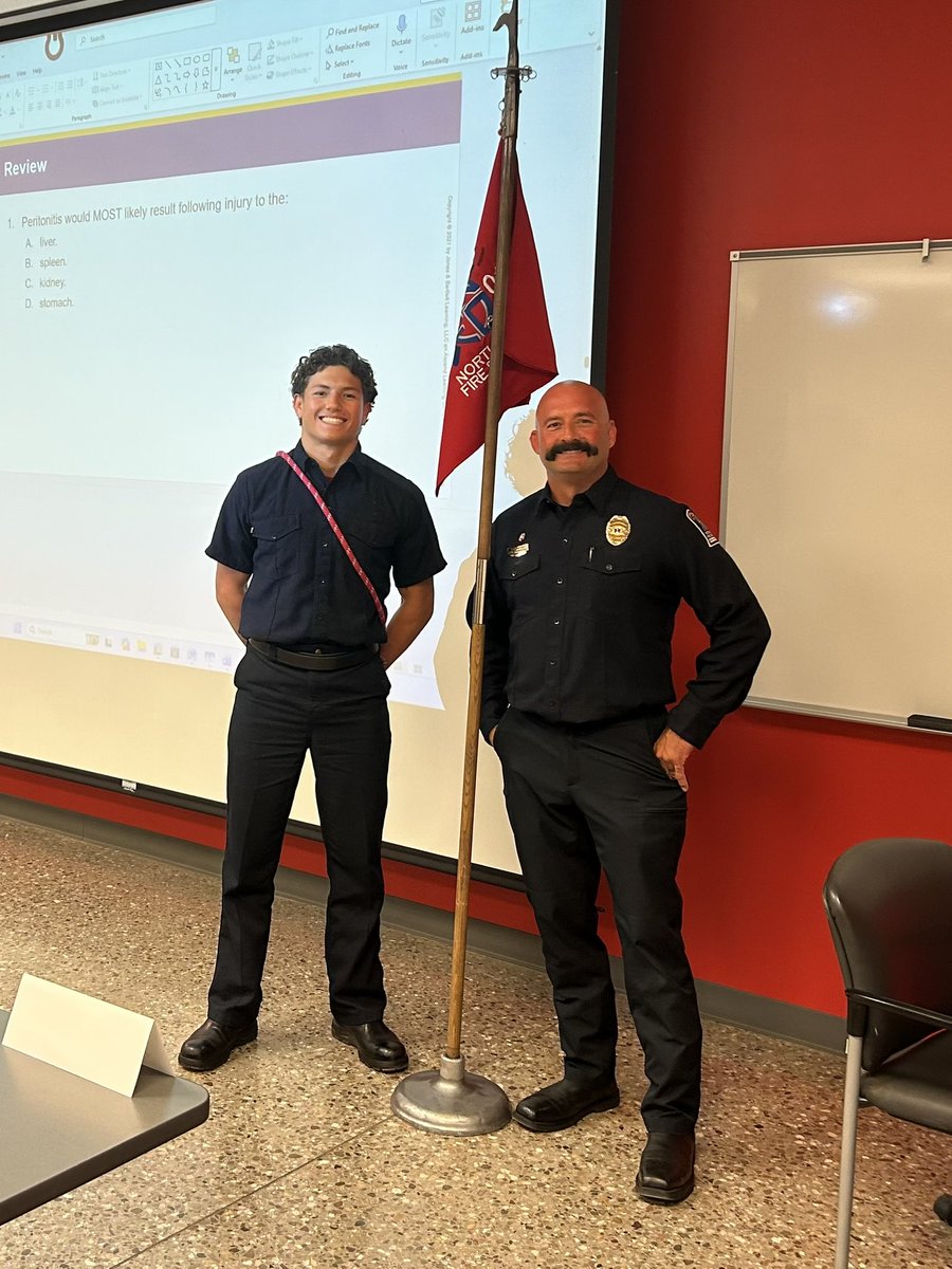 NorthwestFire's tweet photo. A special, father/son academy moment! 
Paramedic Arneson recently taught an EMS class to the next generation of firefighters in our academy, including his own son! 

We’re so proud to see the legacy of service continue. 🚒💪

#FireFamily #NWFDAZ #FireAcademy #GenerationsOfService https://t.co/IMu2P4oKFh
