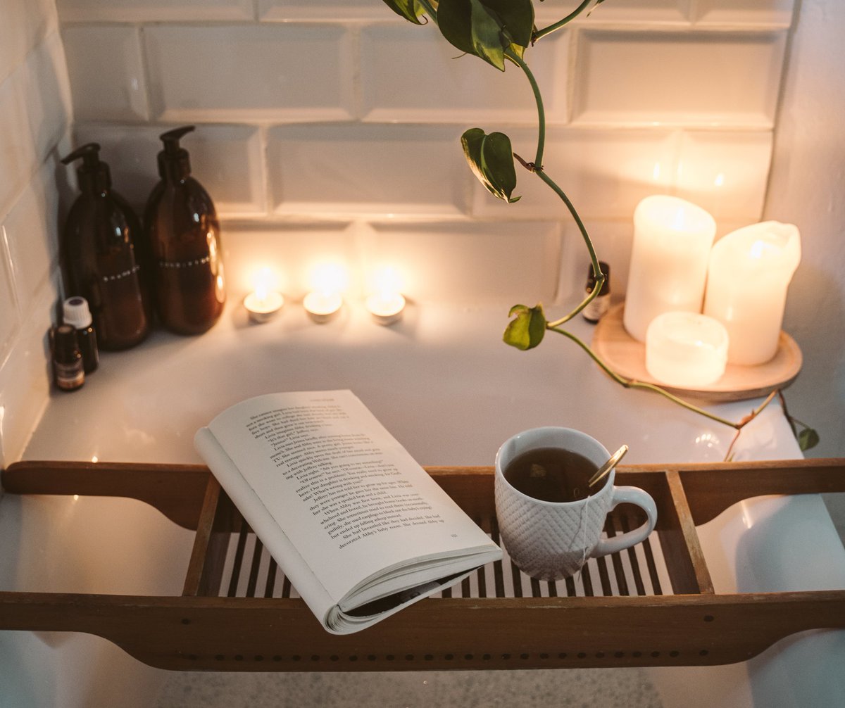 cielospasb's tweet photo. Rainy, chilly days = your official excuse to slow down. 🌧️🛁

Light a candle, run a warm bath, put your phone on silent, and give yourself the self-care moment you’ve been putting off.

#cielospa #santabarbaraspa #santabarbara #selfcare #massage #facial https://t.co/CifH024GFY