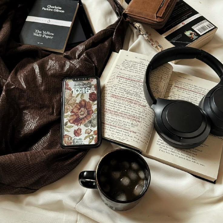 aaronwnerr's tweet photo. ▪︎ ִ ☆ livros lidos em 2026
           — a thread ! https://t.co/xkEX46kV6V