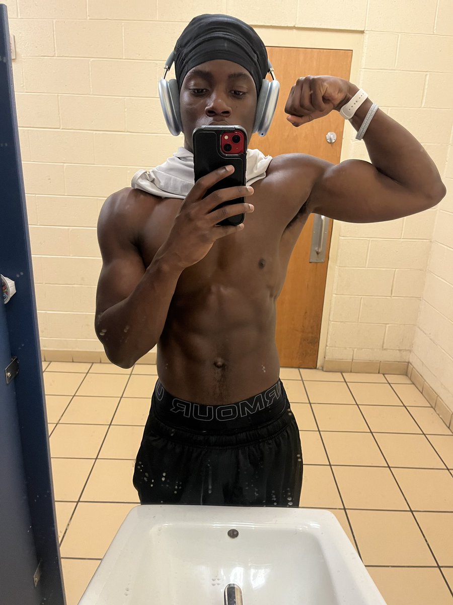 JESSE ADEKOYA 🇳🇬27’ DB tweet media