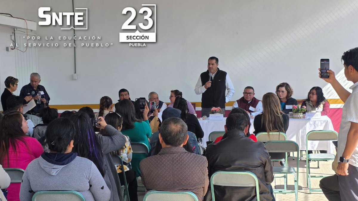 SNTE_Seccion_23's tweet photo. Reinauguración de de la UMF ISSSTE de Tecamachalco
🟠🔗https://t.co/5gVdrDiBd4

#SNTE23
#ConIdentidadYPertenencia
#CaminemosJuntos
#UnoSomosTodosYTodosSomosUno https://t.co/WHb7jhnq43